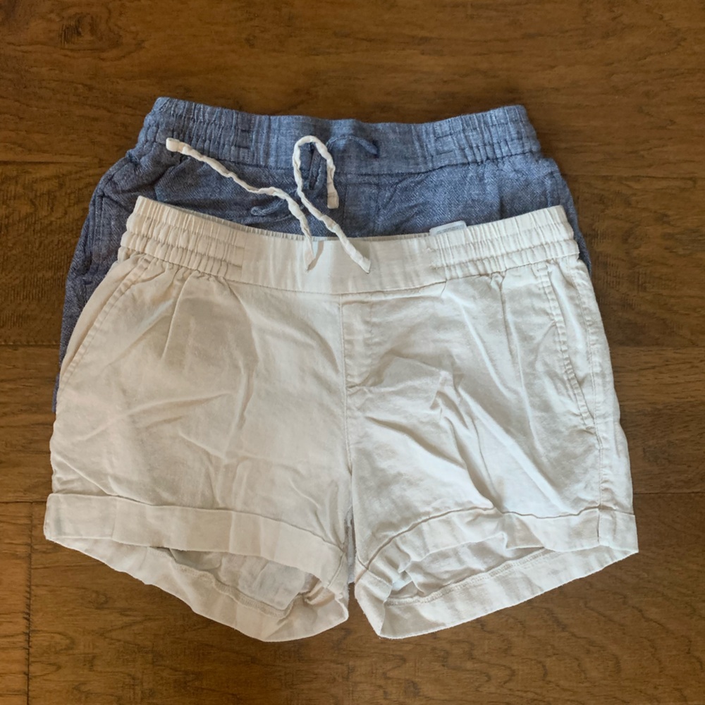 Old navy pull on shorts (2) blue xs and cream s